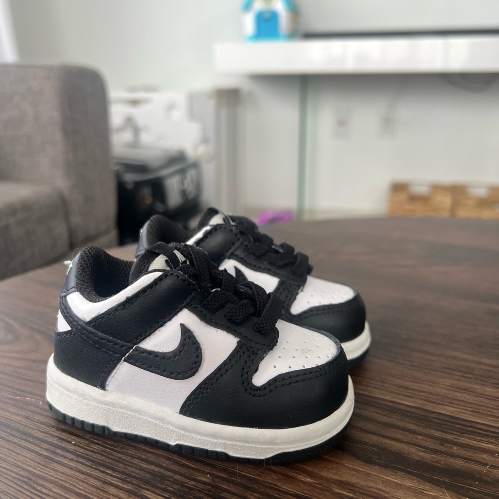 Nike Kids Black and White Sneakers